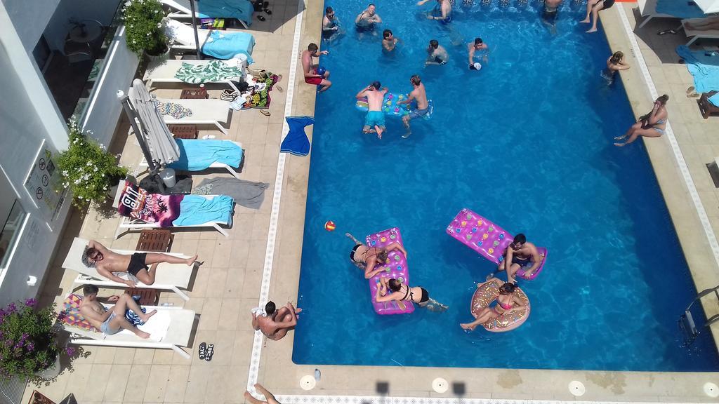 Aparthotel Fleming 50 - Adults Only Sant Antoni de Portmany Exterior foto